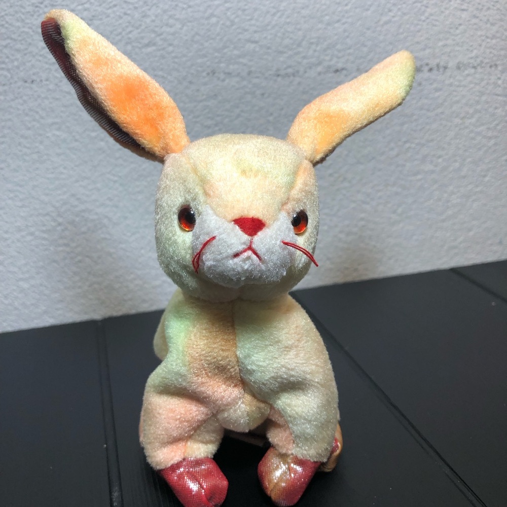 TY Easter Bunny Rabbit Plush Stuffed Toy 2000 Beanie 5" Tall Collectible Yellow